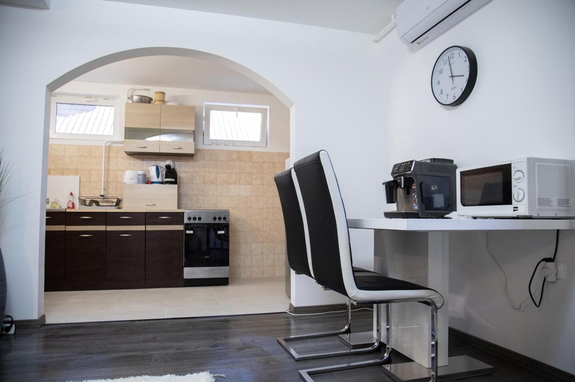 קישקונמאישה Nyuszis Apartman מראה חיצוני תמונה
